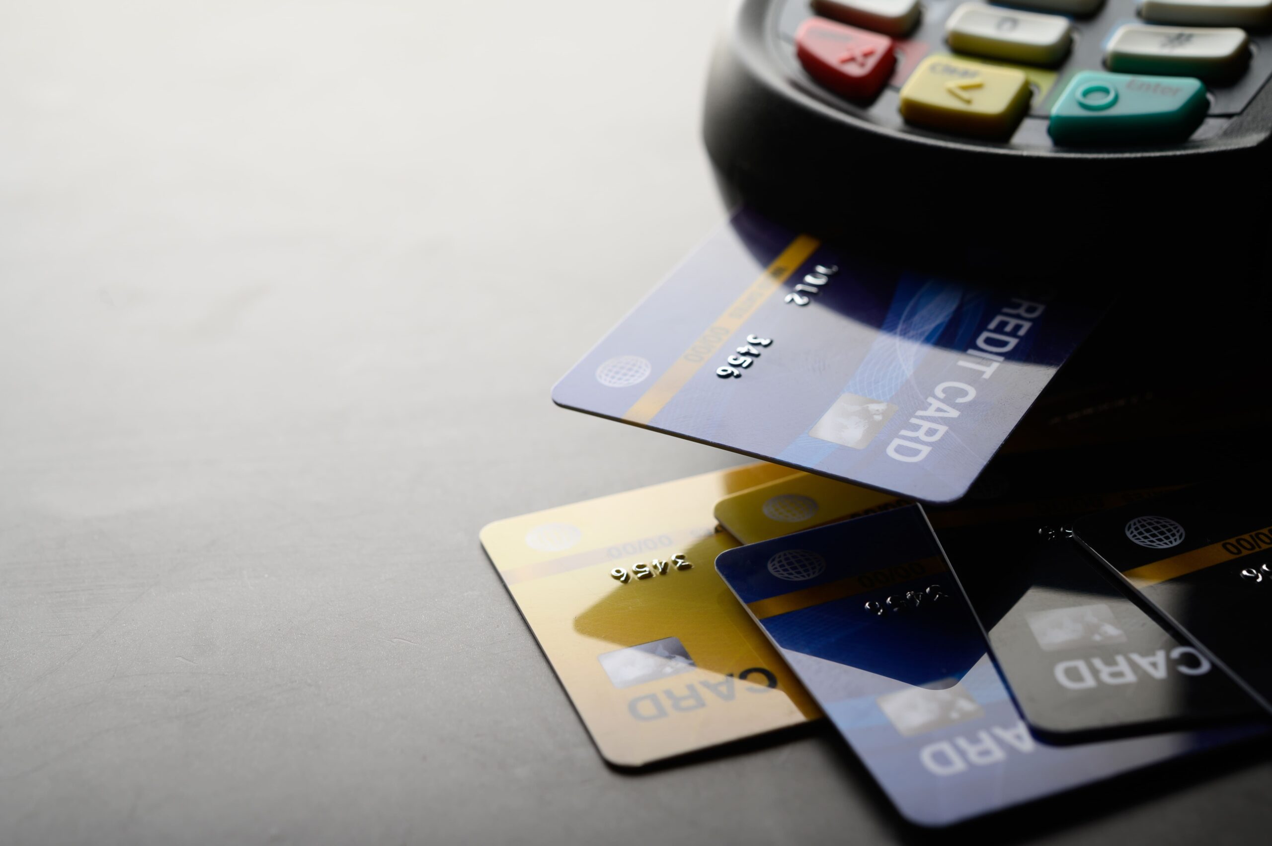 Cartão de crédito é o meio de pagamento mais comum no país
