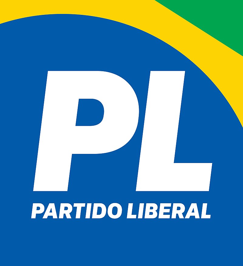 Quase 50% dos políticos que propagam fakes são do PL