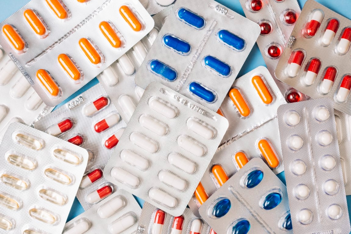 Saiba quais foram os medicamentos mais buscados e vendidos na internet nos primeiros seis meses de 2023