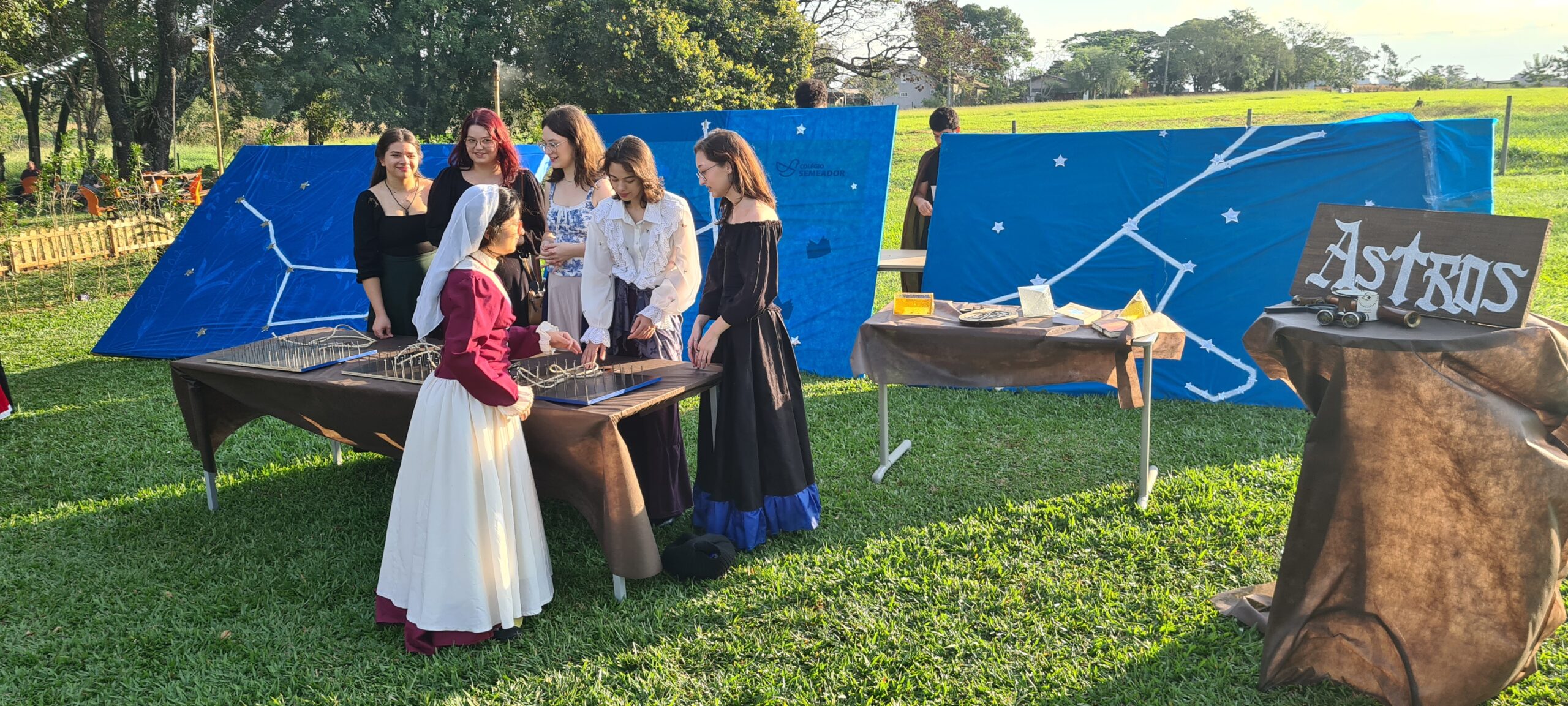 Estudantes de Foz viajam no tempo e consolidam experiências pedagógicas