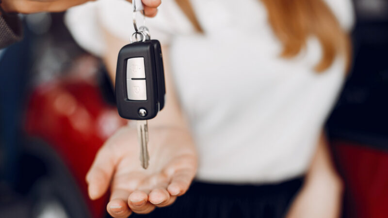 Mercado automotivo cresce 28,8% e confirma recuperação em 2026
