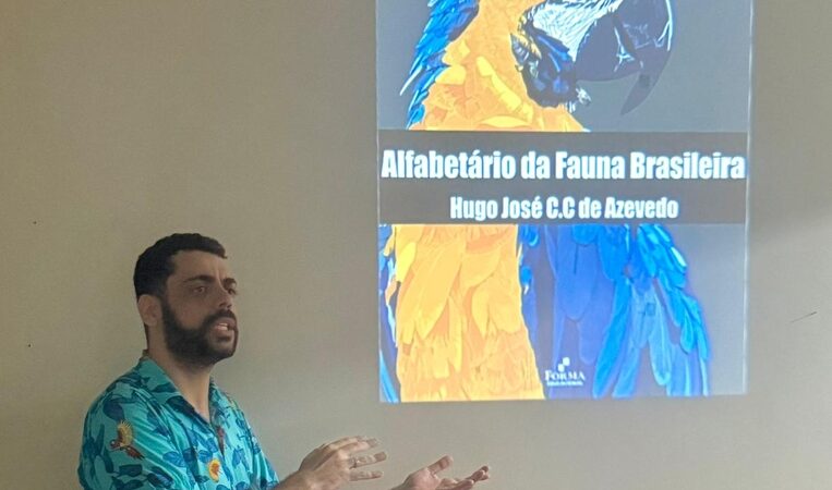 Livro “Alfabetário da Fauna Brasileira” é lançado por cientista