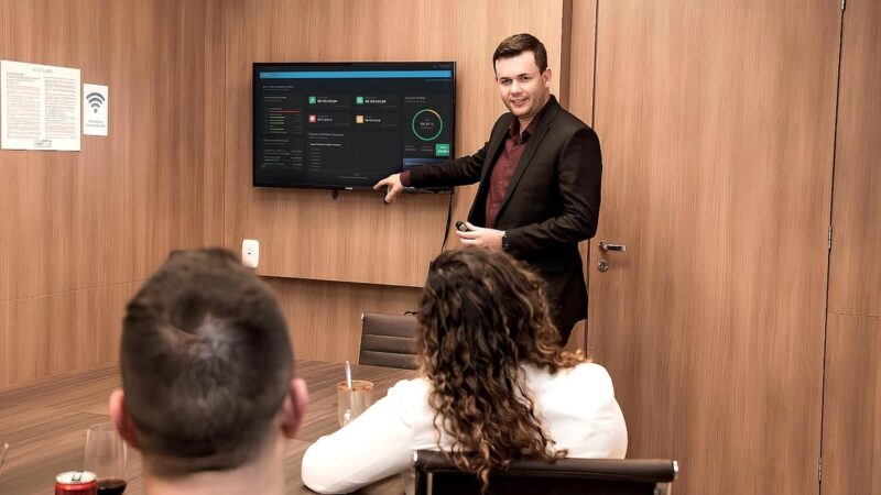 Especialista analisa desafios financeiros no setor de saúde