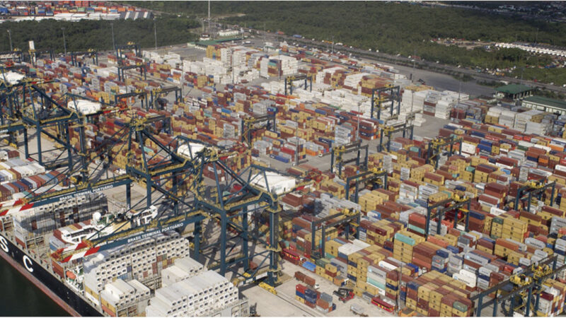 Governo anuncia leilões de 16 terminais portuários, com investimento bilionário