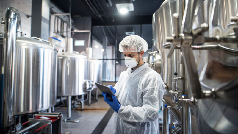 Produção de suplementos exige cuidados e rigor regulatório