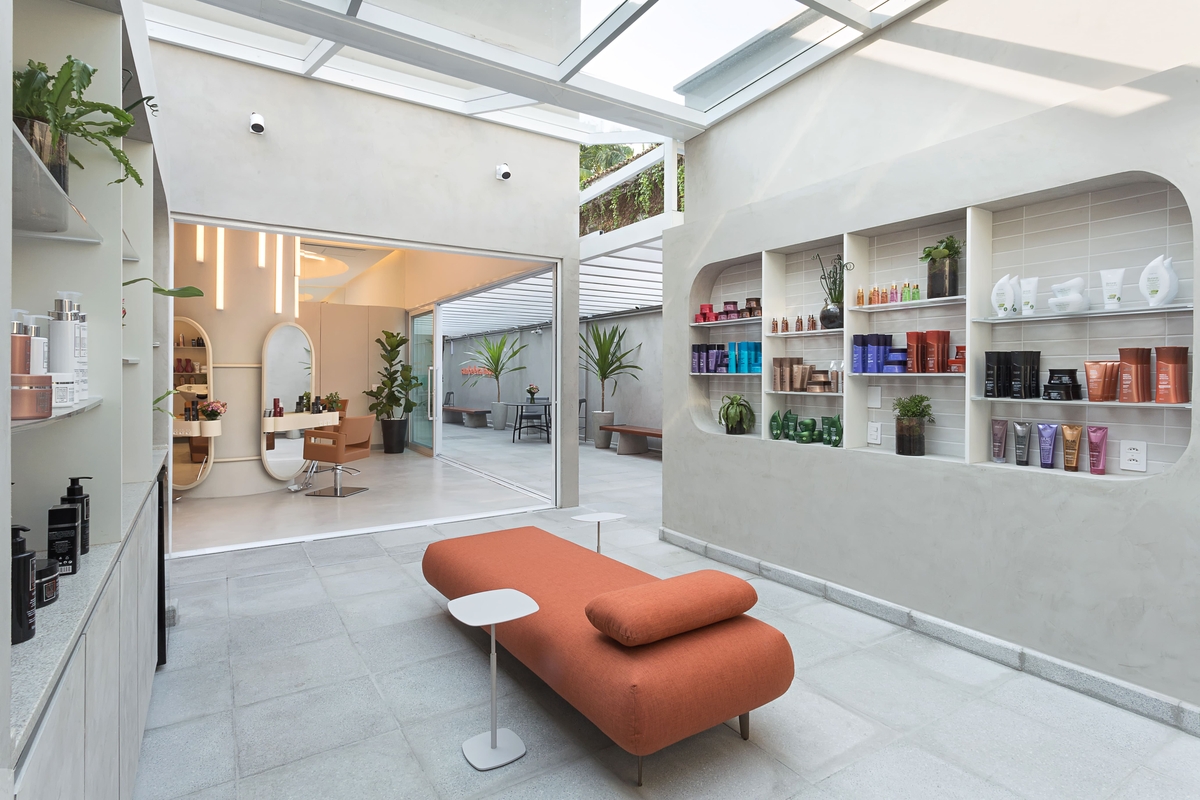 Amend orienta sobre cuidados com os cabelos no verão