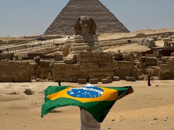 Ultramaratonista conclui 2ª Volta ao Mundo