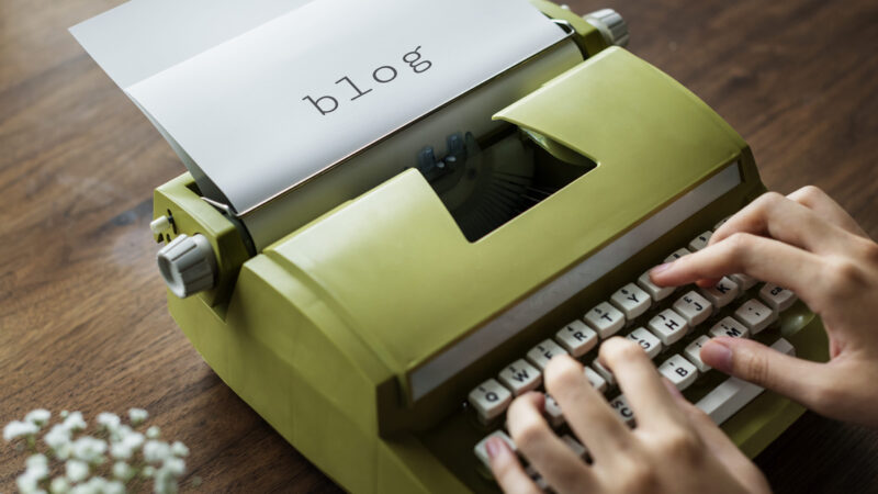 WordPress domina 43% dos sites em 2025 e blogs seguem fortes