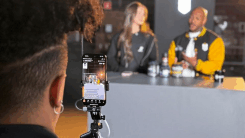 Live commerce ganha espaço na estratégia de grandes empresas
