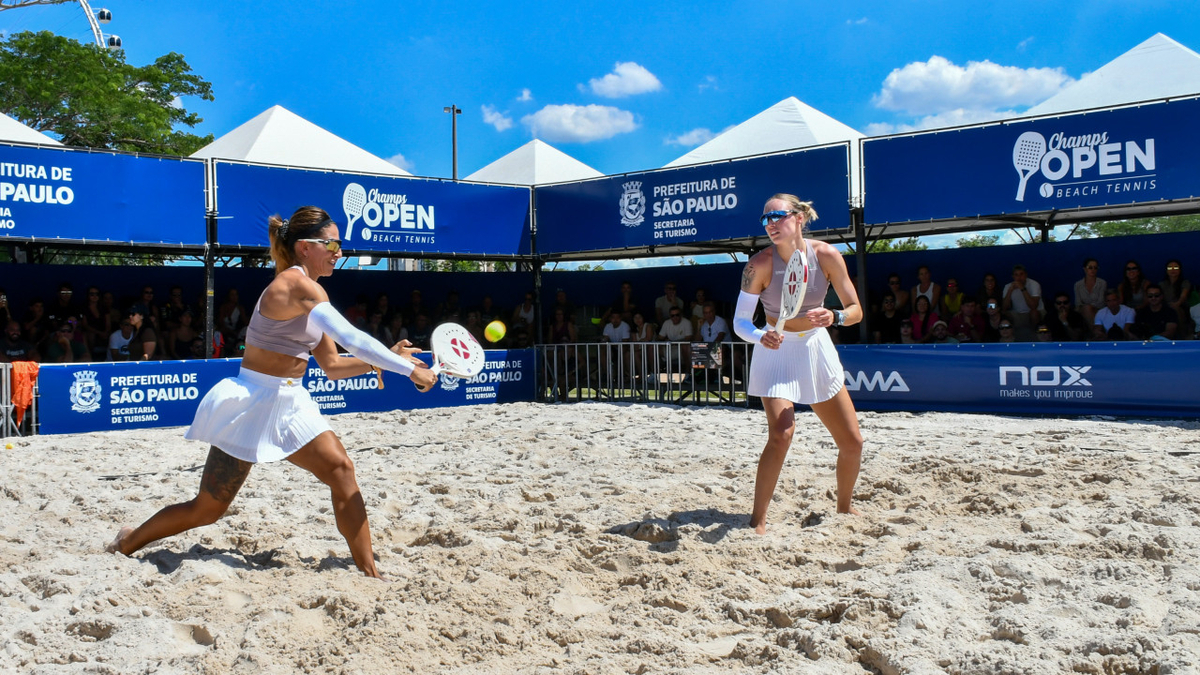 Champs Open reúne mais de 600 atletas de beach tennis em SP