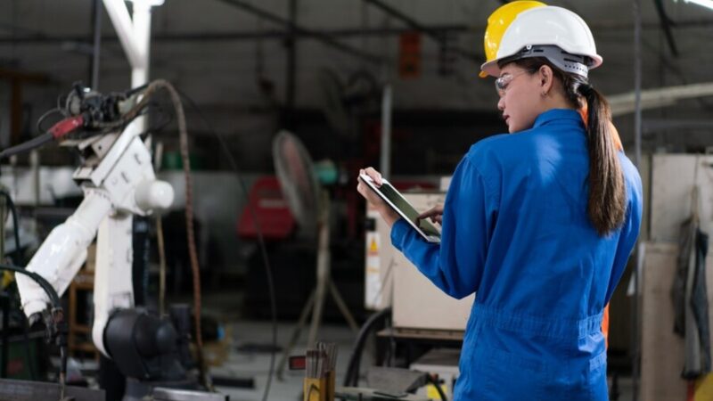 Automação industrial: liderança feminina ainda é baixa