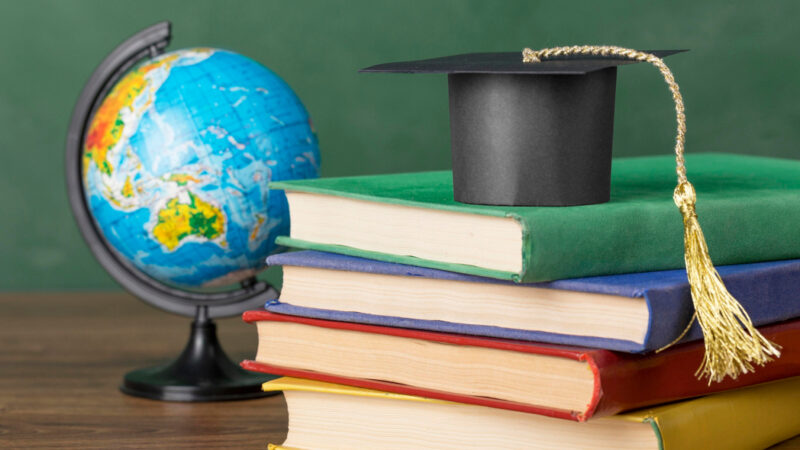 OEBI define critérios de qualidade para o ensino bilíngue