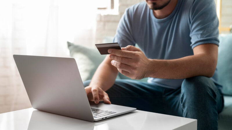PetCerto compara preços e reúne milhares de produtos