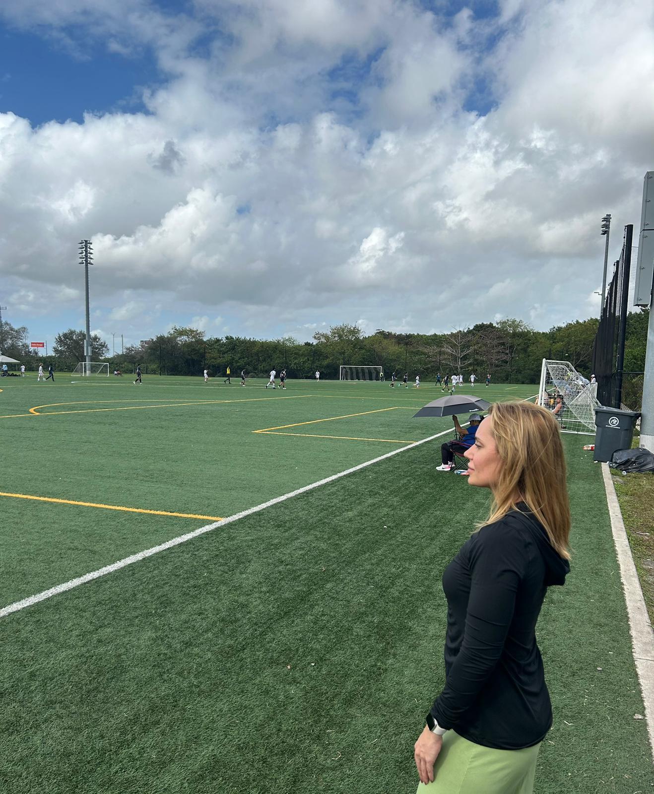 Cresce a atuação feminina no futebol mundial