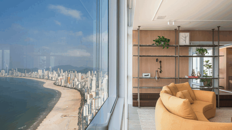 Arquitetura autoral marca projeto em Balneário Camboriú