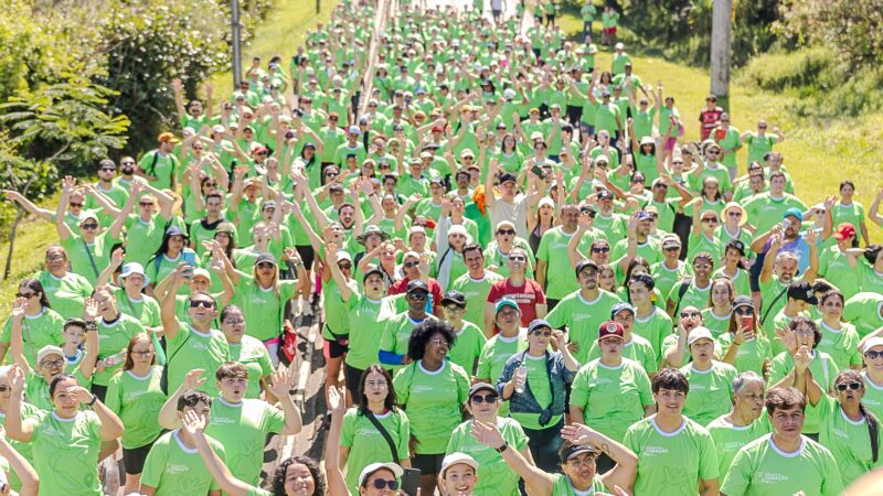 Caminhada Cuidando do Coração reúne mais de mil pessoas em Campina Grande do Sul