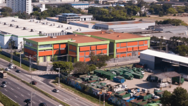 Studios crescem e aumentam procura por self storages em SP