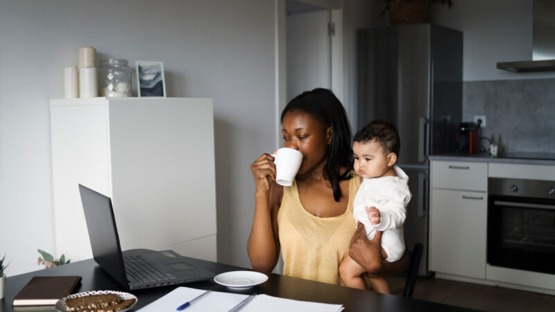 Franquias online viabilizam carreira e família para mulheres