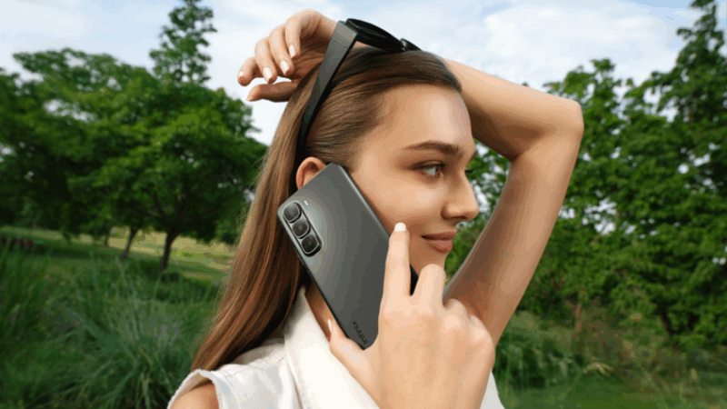 Celular recordista ultrafino da Infinix chega ao Brasil