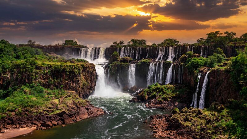 Noite nas Cataratas é a nova atração de Foz do Iguaçu