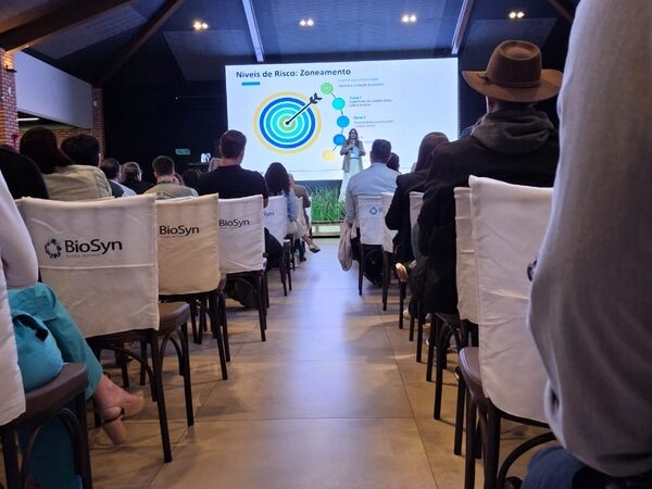 Mérieux NutriSciences participou do 11º UniFrango