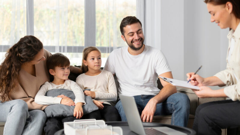 Caixa de Benefícios atua com atendimento familiar integral