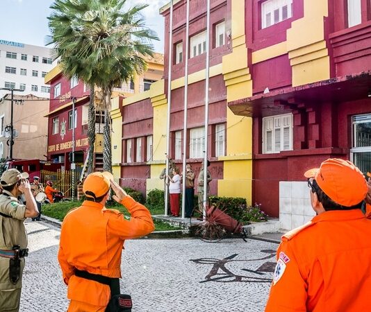 Fortaleza sedia nesta semana congresso de bombeiros de toda a América