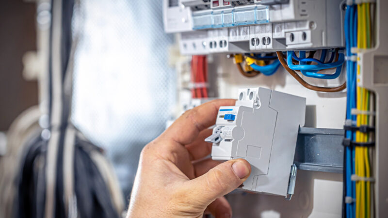 Acidentes podem ser evitados com instalação elétrica correta