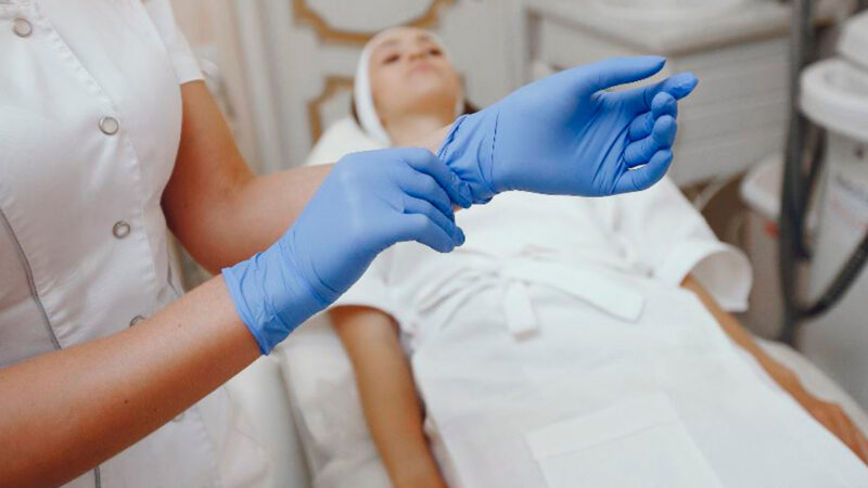 Estética facial impulsiona mercado de beleza em 2025