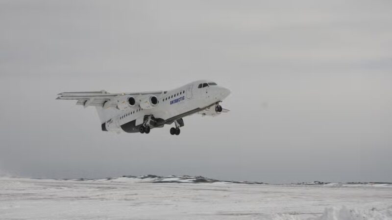 Civitatis lança expedições à Antártida de avião ou cruzeiro