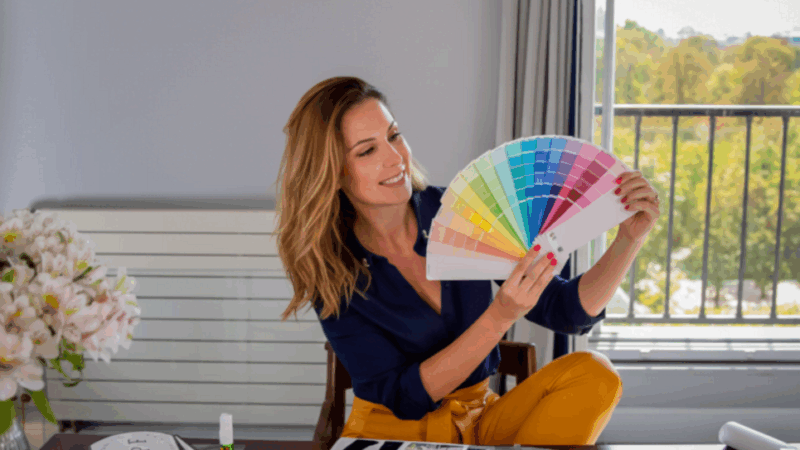 Cores influenciam escolhas de moda e comportamento social