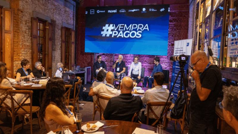 Pix projeta Brasil como líder em inovação financeira