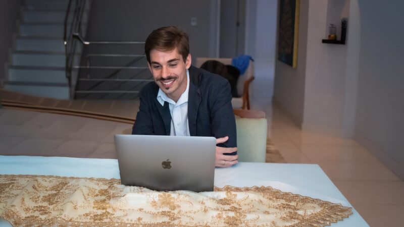 Estudo aponta o impacto das startups unicórnios