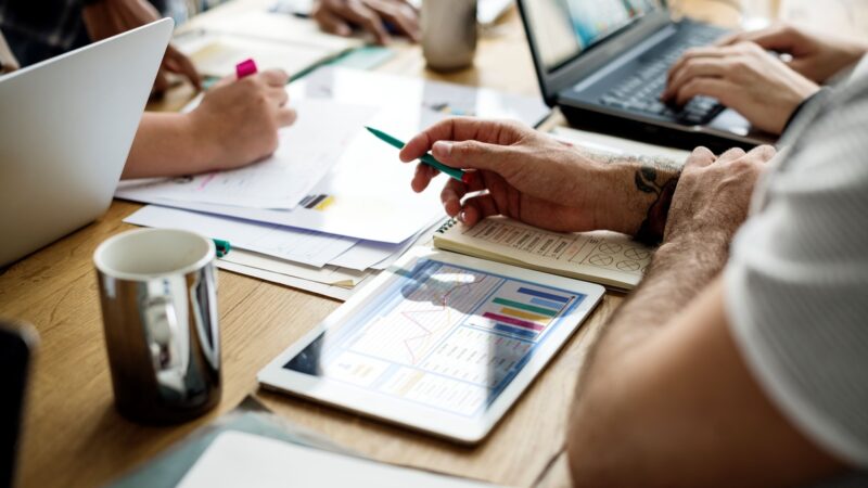 Next integra branding e performance para gerar resultados