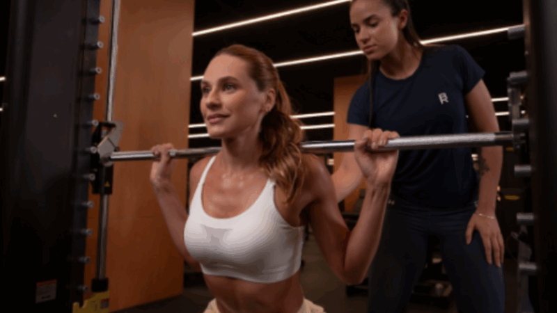 Pós-férias: volta aos treinos exige atenção ao corpo