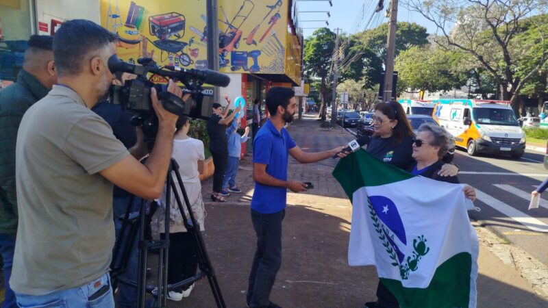 Mobilização das APAEs toma as ruas de Maringá por educação e inclusão