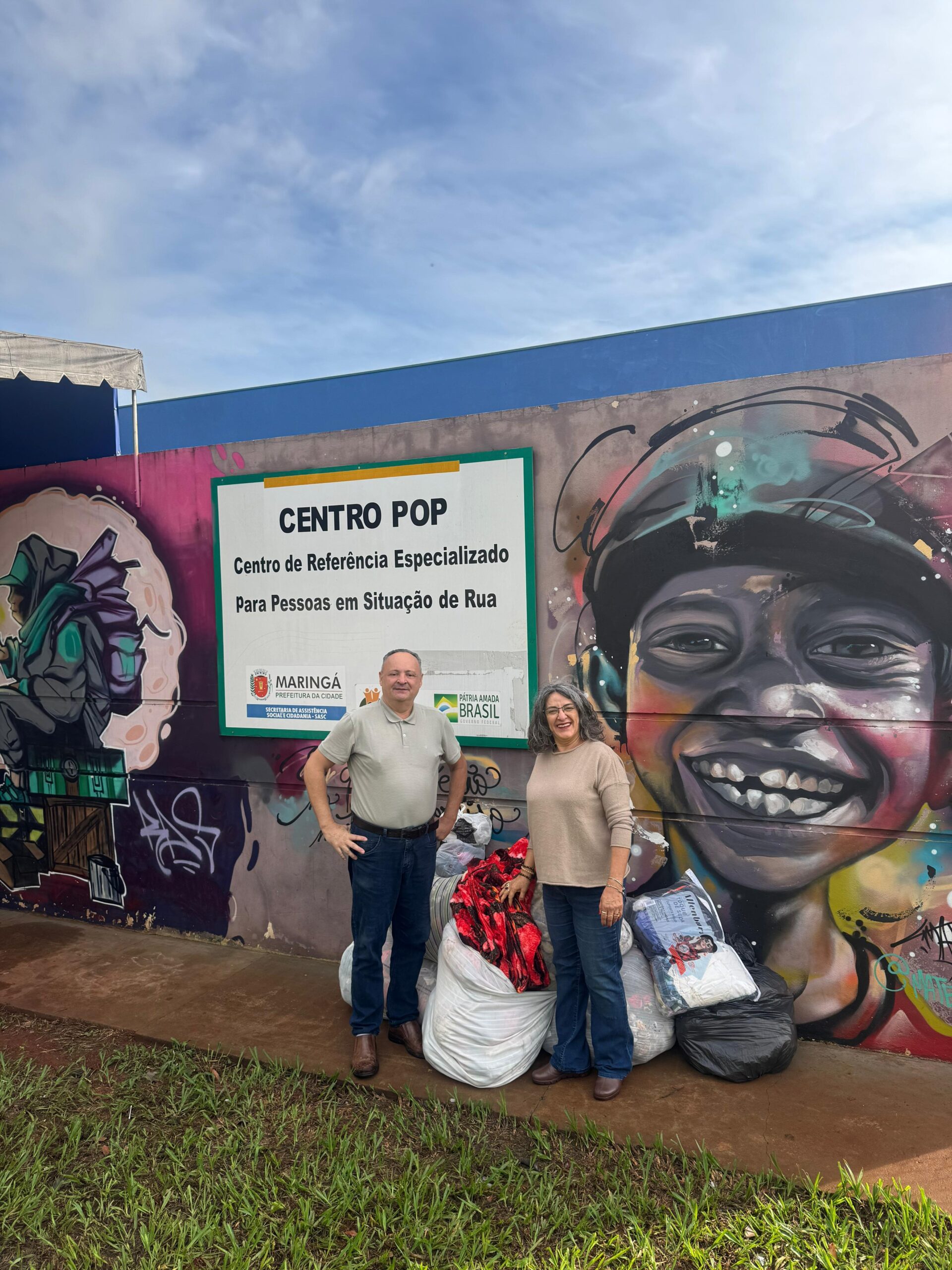 Centro Pop recebe doação de cobertores: campanha é realizada pela vereadora Professora Ana Lúcia
