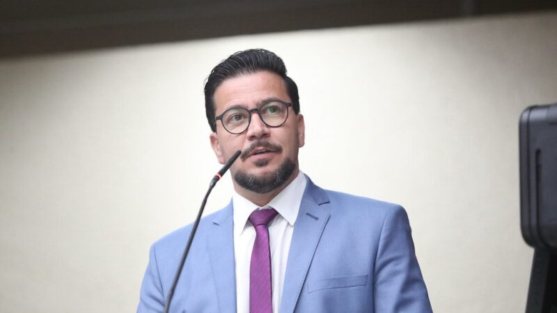 Deputado Arilson aciona ANTT para garantir isenção de pedágio a autistas e PCDs