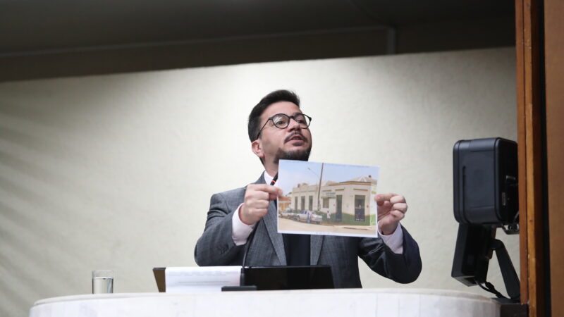 Governo Ratinho Jr. mantém contratos milionários com Fapec sem apresentar documentos, aponta Líder da Oposição
