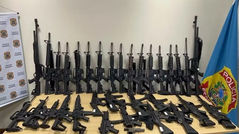 Mais de 1,4 mil armas de fogo são apreendidas por órgãos federais no Paraná em 16 meses