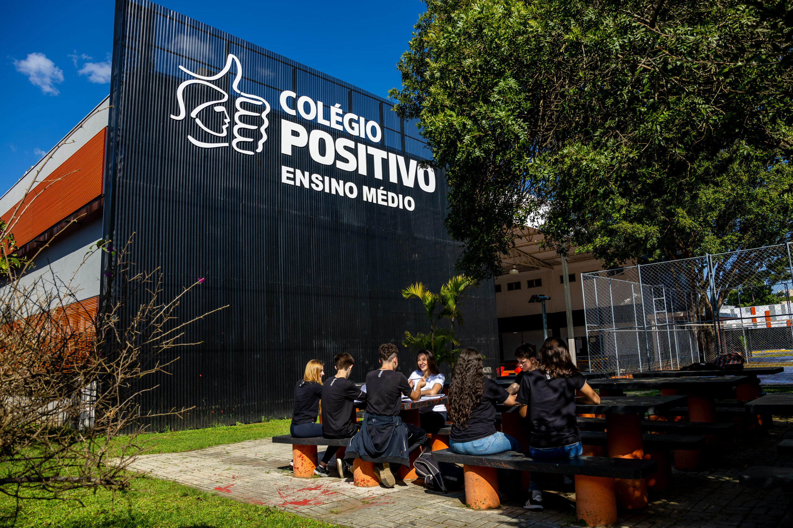 Concurso de Bolsas do Colégio Positivo encerra inscrições em 22 de outubro