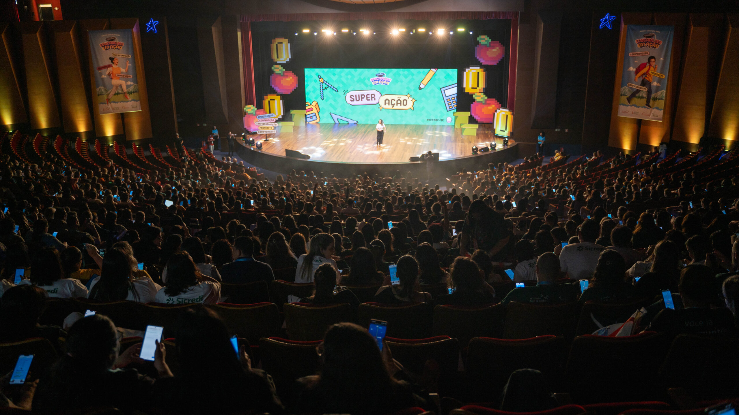 Educadores em ação: evento abre diálogo sobre futuro mais cooperativo na educação