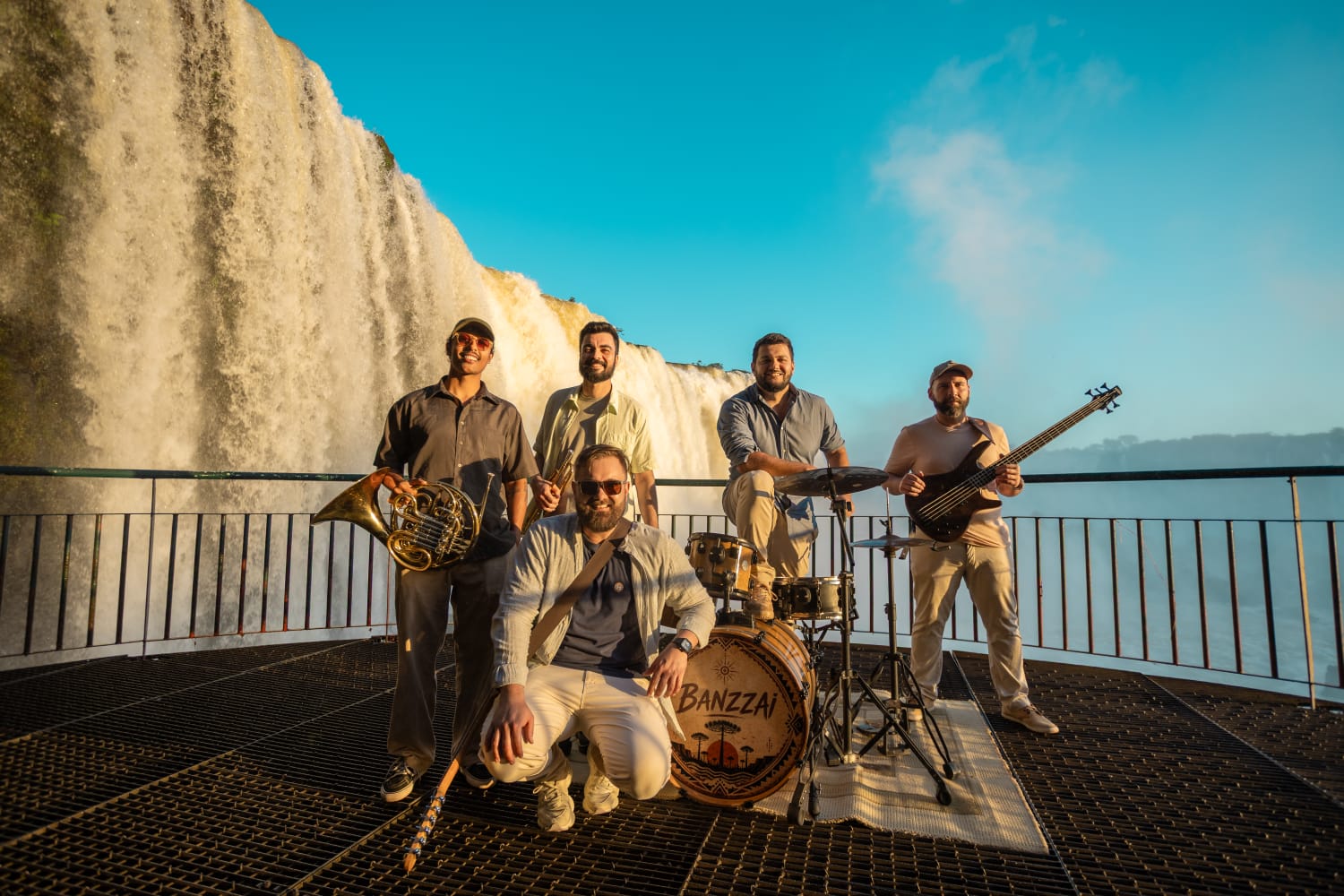 Banda maringaense Banzzai lança novo álbum “Paraná” nesta segunda-feira no Luzamor