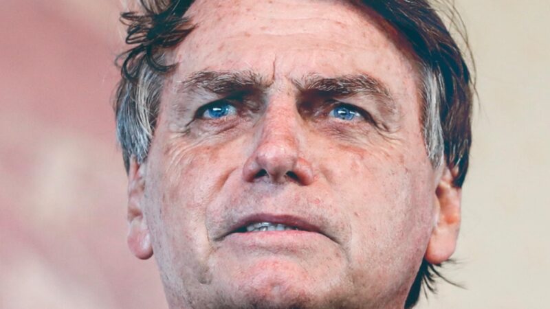 Ao solicitar anistia, Bolsonaro assume papel de réu confesso?