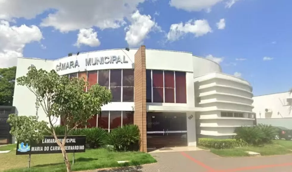 MP impõe TAC e obriga Câmara de Paiçandu a extinguir cargos e cortar gratificações ilegais