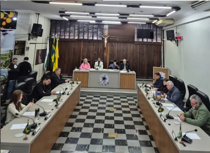 Câmara aprova reajuste do IPTU e moradores de Paranavaí podem pagar até 83% mais