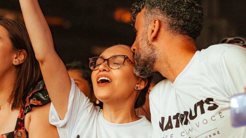 No embalo do amor: Natiruts lança promoção especial para casais em seu show de despedida em Maringá