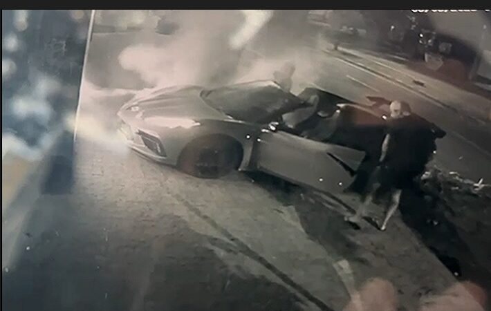 Vídeo: Cavalo de pau ou burrice mesmo? Motorista destrói Corvette de R$ 1 milhão e foge