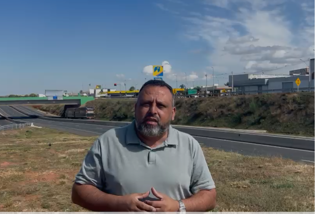 Pedágio sobe, custos aumentam e caminhoneiros demonstram revolta com Tarcísio de Freitas