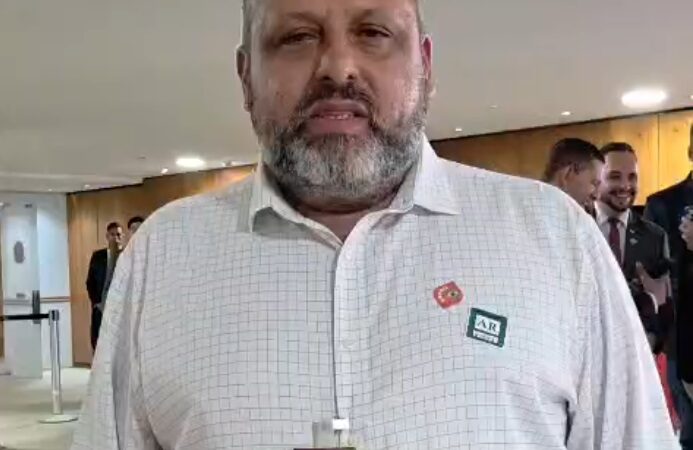 Lula atende categoria e Chorão reconhece avanço para caminhoneiros autônomos